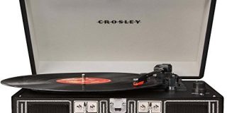 Crosley Cruiser Chalkboard Turntable Tragbarer Schallplattenspieler im "Aktenkoffer" Design mit UK Netzstecker - Schwarz